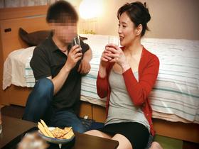 酔っ払った人妻OLを自宅に連れ込んで喰いまくる！４時間　サンプル画像11